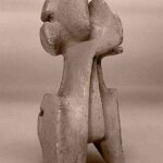 1989 - 32x13x11 cm - Terre cuite patinée - Maquette préparatoire d'une fontaine en roche d'Espeil de 5T - Atelier de la Frache
